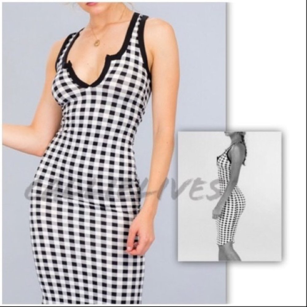 Callie Gingham Style Blush Pink Bodycon Midi Dress - Picture 4 of 6